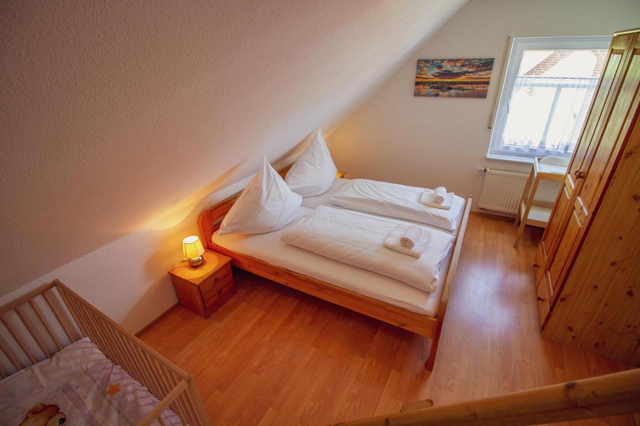 Apartamento Haus Leuchtturm - Flut Krummhörn Exterior foto