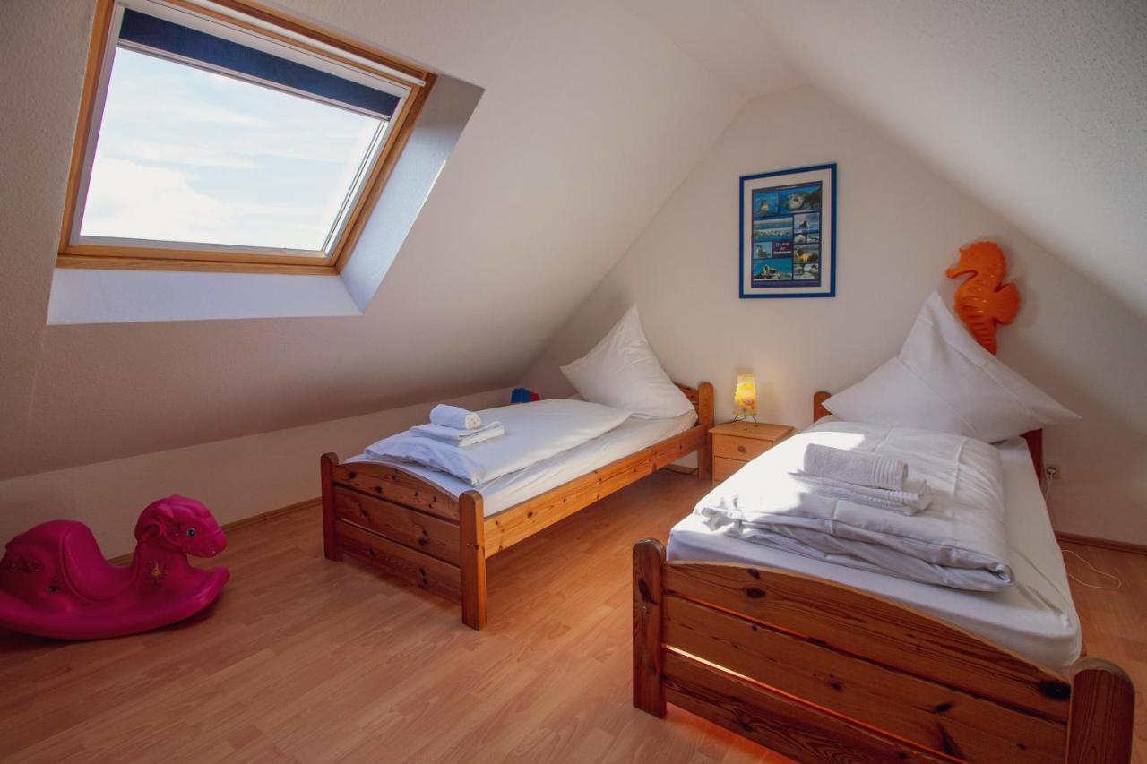 Apartamento Haus Leuchtturm - Flut Krummhörn Exterior foto